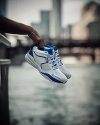 Stria Sport Adults' 107 Series Court Shoes