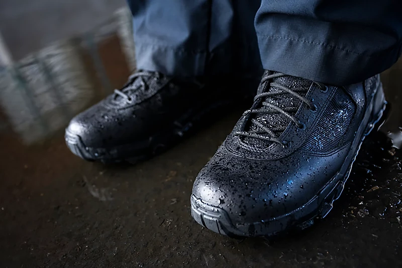 Danner Men's Sonic Side Zip 6 in Tactical Boots