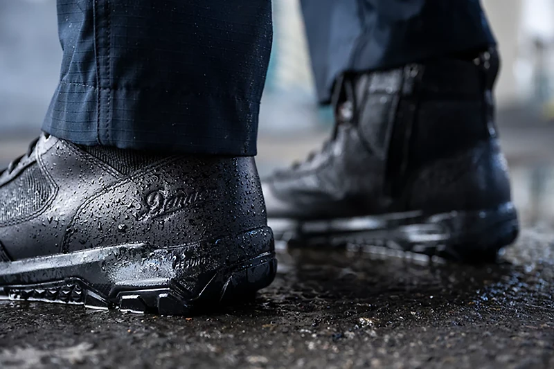 Danner Men's Sonic Side Zip 6 in Tactical Boots