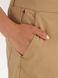 Marmot Women's Arch Rock Shorts 7 in