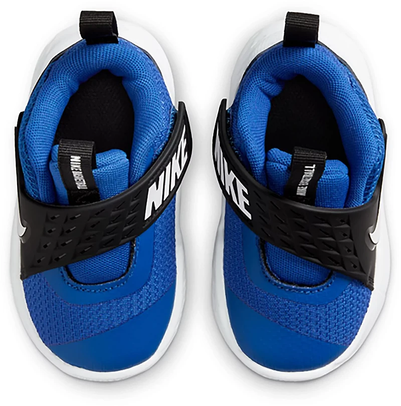 Nike Toddlers' Team Hustle D 12 Shoes