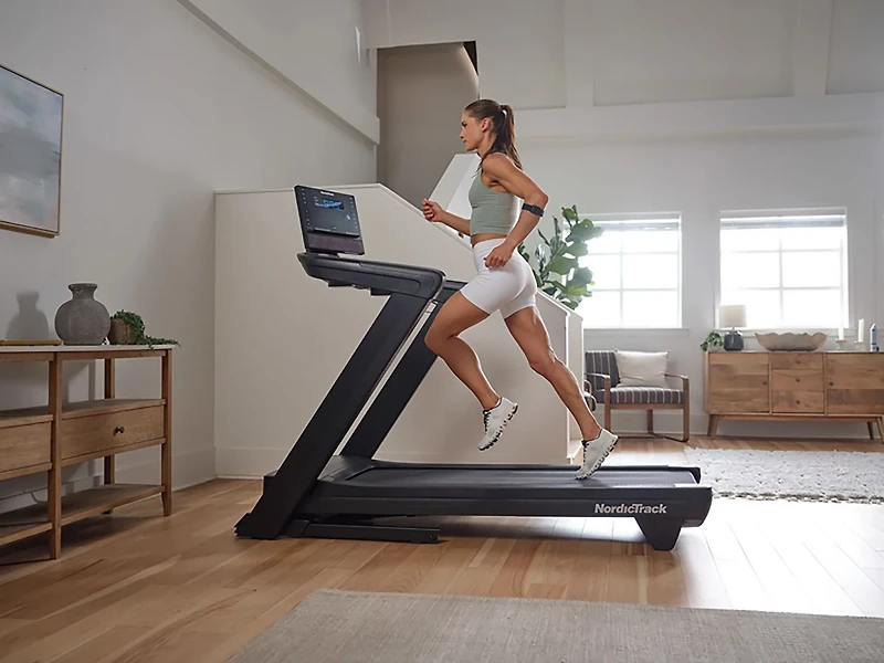 NordicTrack Commercial LE Treadmill