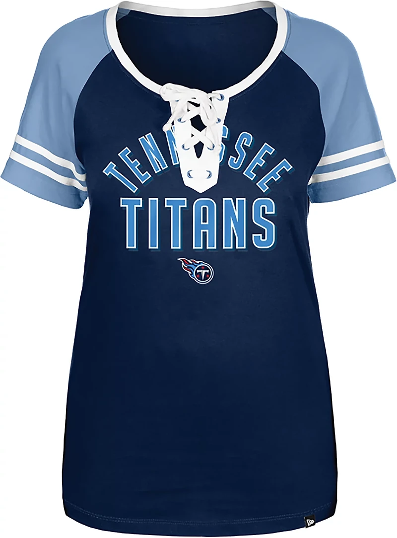 New Era Women's Titans Lace Scoop T-shirt
