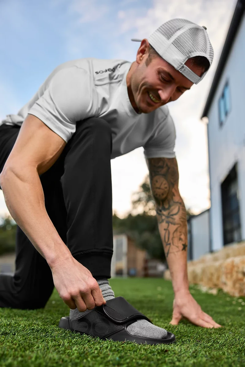 OOFOS Adults' OOahh Flex Recovery Sport Slides