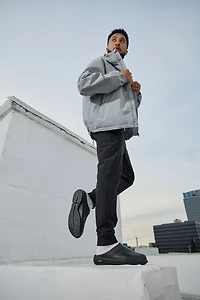 OOFOS Adults’ OOcloog Clogs