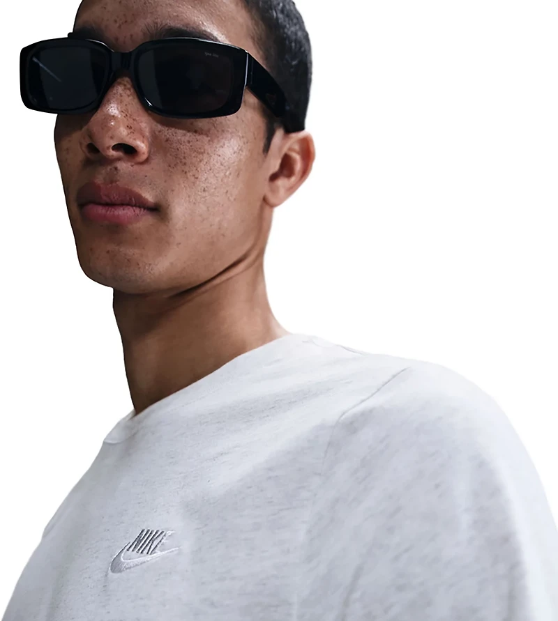 Nike Men's Sportswear Club Graphic T-shirt