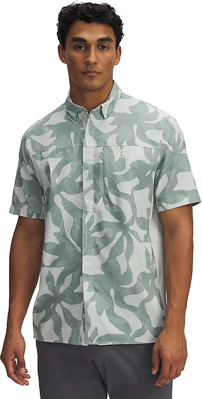 Under Armour Men's Shorebreak Fish Hybrid Printed Woven Shirt