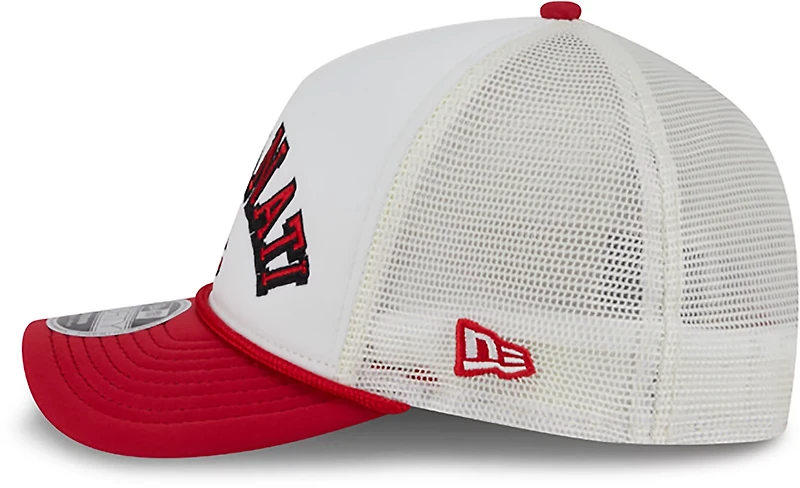 New Era Men's Cincinnati Reds Chrome Arch 9FORTY Cap