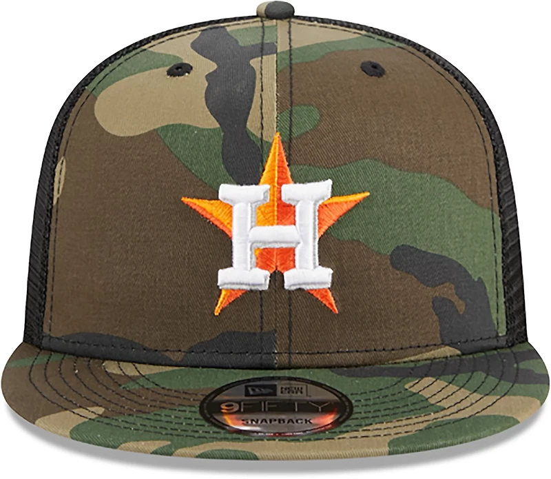 New Era Adults' Astros Evergreen Camo 9FIFTY Trucker Cap