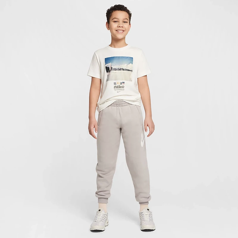 Nike Boys' Sportswear Heat Wave T-shirt