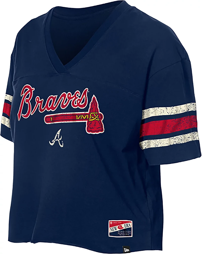New Era Women's Atlanta Braves Raw Edge Throwback Cropped Graphic T-shirt