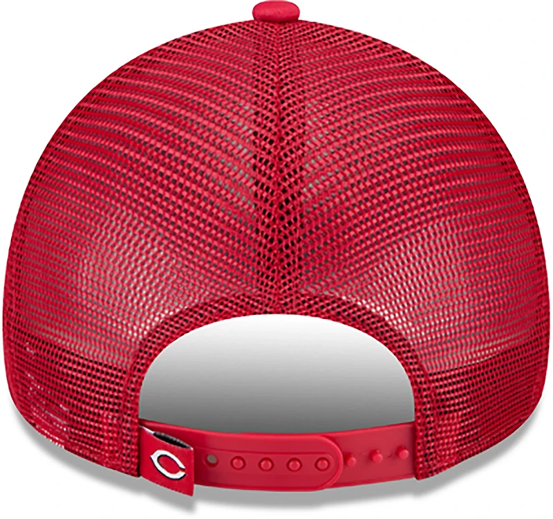 New Era Adults' Cincinnati Reds Distressed 9FORTY A-Frame Trucker Cap