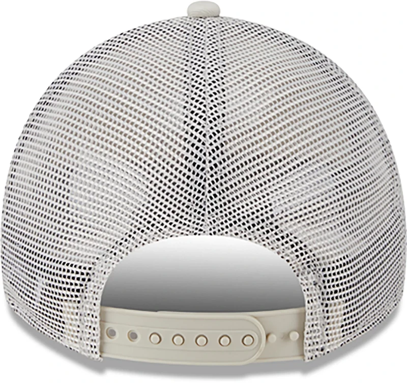 New Era Women's Braves Square Stitch 9TWENTY Cap