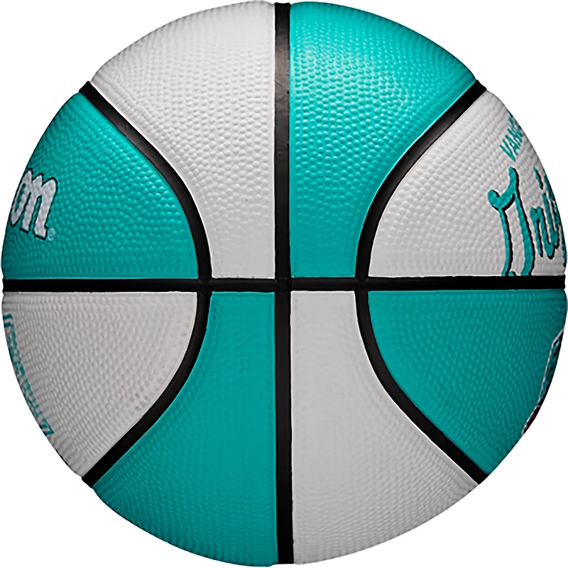 Wilson Memphis Grizzlies Retro Mini Basketball