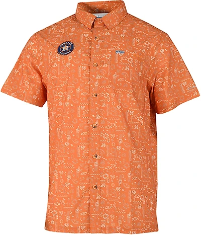 Columbia Sportswear Men's Houston Astros Fish Fan Print Super Slack Tide Button Down Shirt