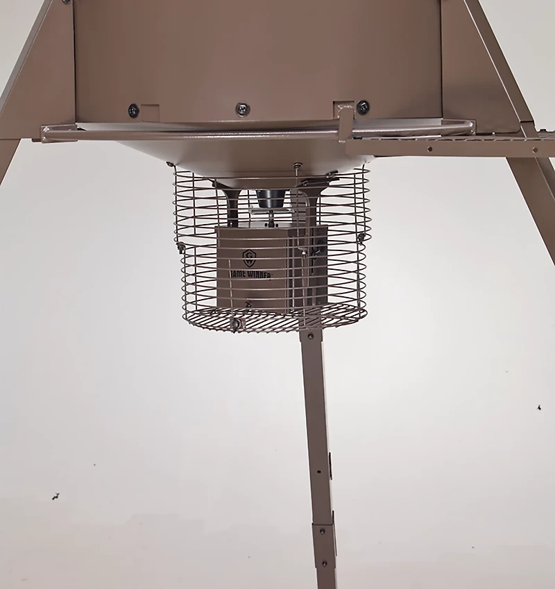 Game Winner 650 lb Big A Feeder