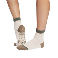 Tavi Grip Aria Yoga Quarter Socks