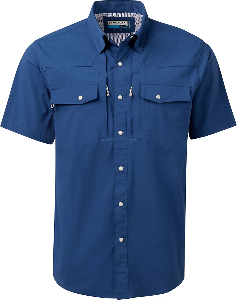Magellan Men's Pecos River Solid Short Sleeve Shirt