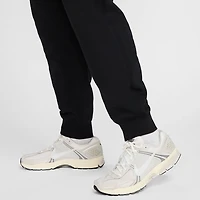 Nike Men's Club Joggers
