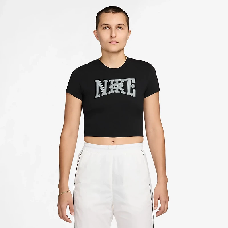 Nike Women's Sportswear Slim Crop Graphic T-shirt