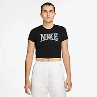 Nike Women's Sportswear Slim Crop Graphic T-shirt
