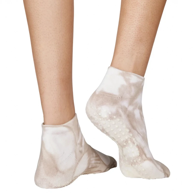 Souls. Women's Tie Dye Grip Ankle Socks
