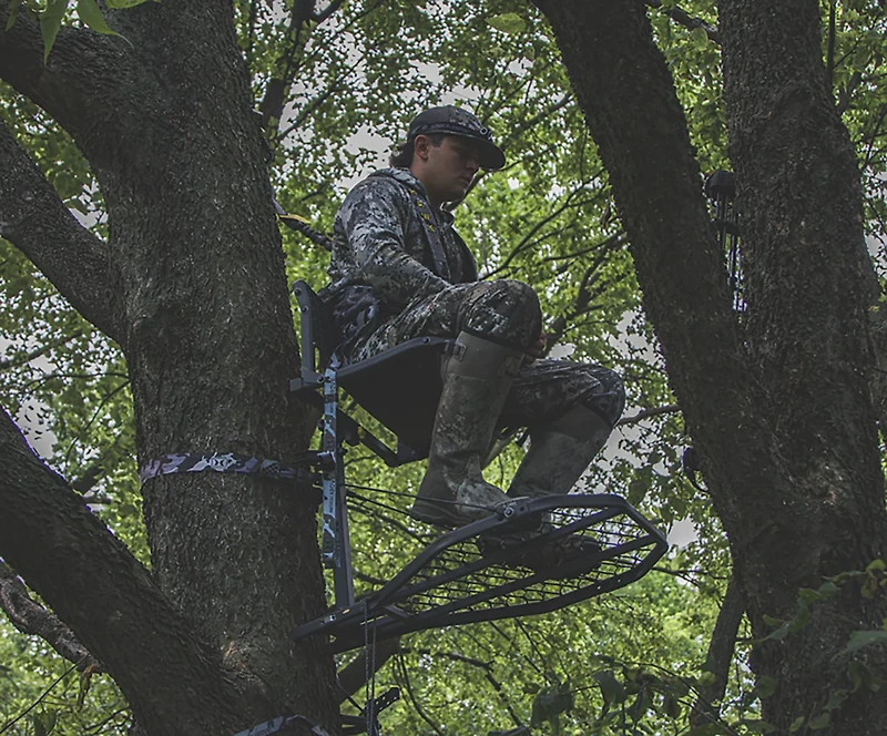 Hawk Cruzer Hang On Treestand
