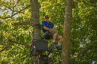 Muddy Outdoors Stronghold 1.5 Ladder Stand