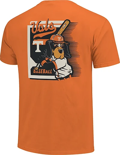 Image One Men's Tennessee Volunteers Baseball Card Mascot Short Sleeve T-shirt