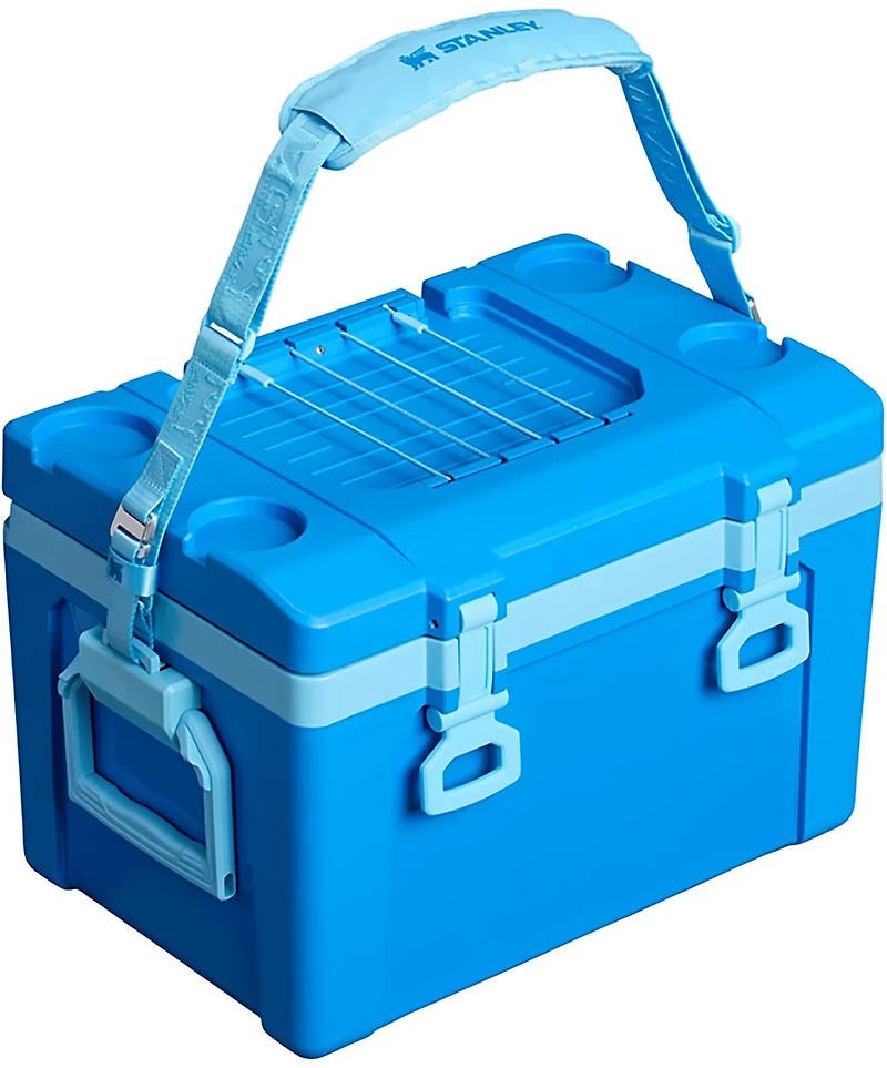 Stanley Easy-Carry 24 Quart Cooler