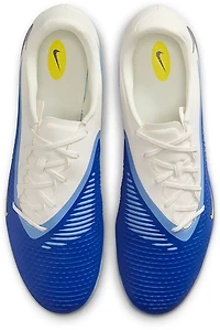 Nike Phantom 6 Low Academy Soccer Cleats
