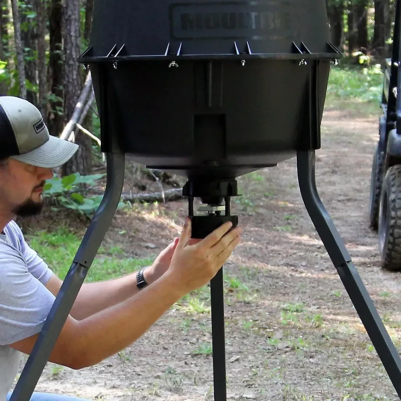 Moultrie 200 lb Standard Deer Feeder