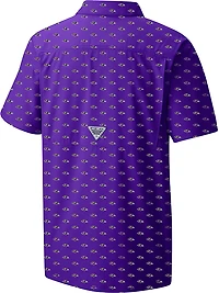 Columbia Sportswear Men's Baltimore Ravens Super Slack Tide Micro Print Short Sleeve Shirt