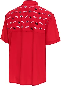 Antigua Men's Kansas City Chiefs Gameday Scatter Print Fishing Shirt