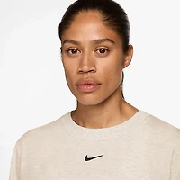 Nike Women's NSW Essential BF LBR Short Sleeve Shirt