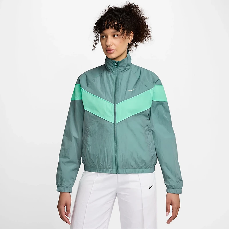 Nike Women's Sportswear Windrunner Woven Full Zip Jacket