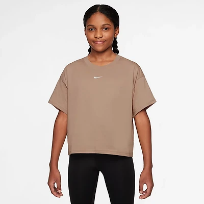 Nike Girls' Sportswear Essential Boxy Short Sleeve T-shirt
