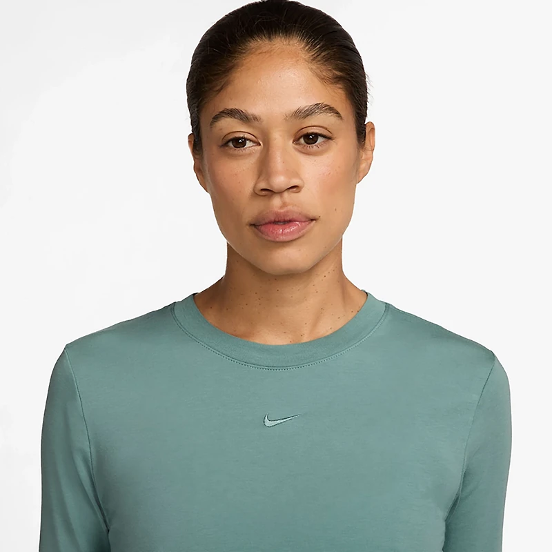 Nike Sportswear Women's Chill Knit Long Sleeve Cropped Top