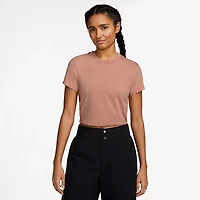 Nike Women's Sportswear Chill Knit Cropped T-shirt