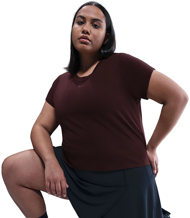 Nike Women's Sportswear Chill Knit Cropped Plus T-shirt