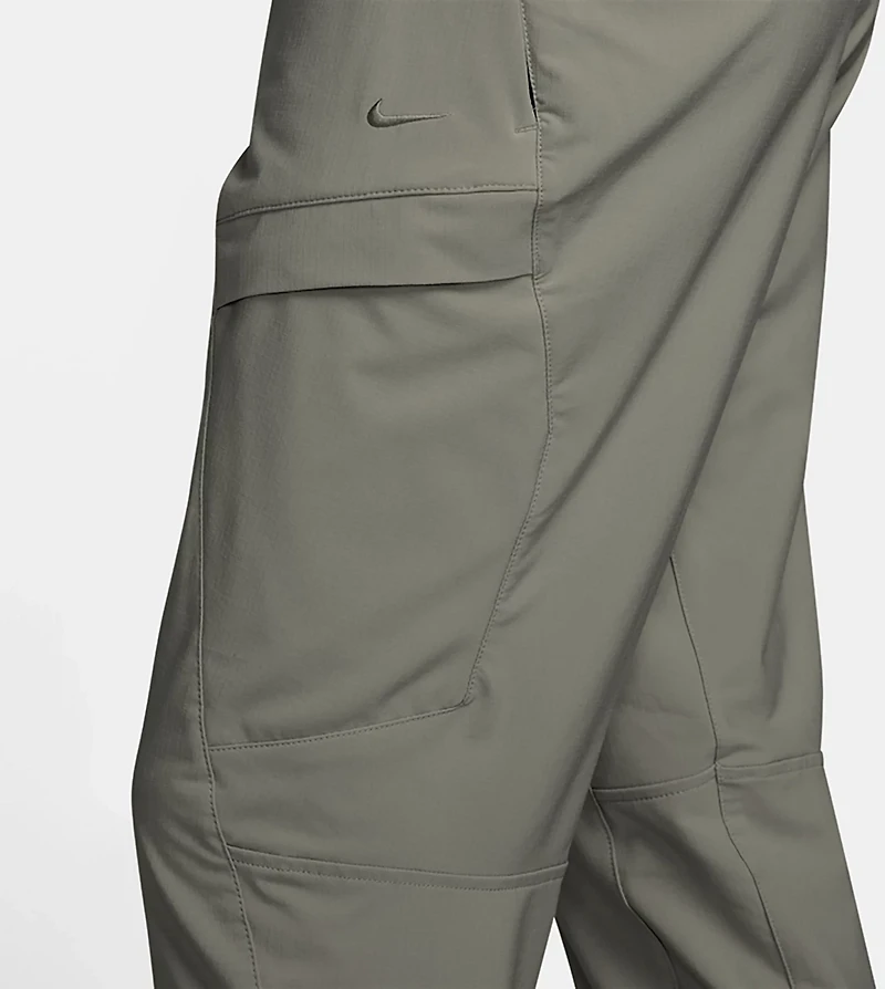 Nike Men's Unlimited Dri-FIT Fitness Cargo Pants