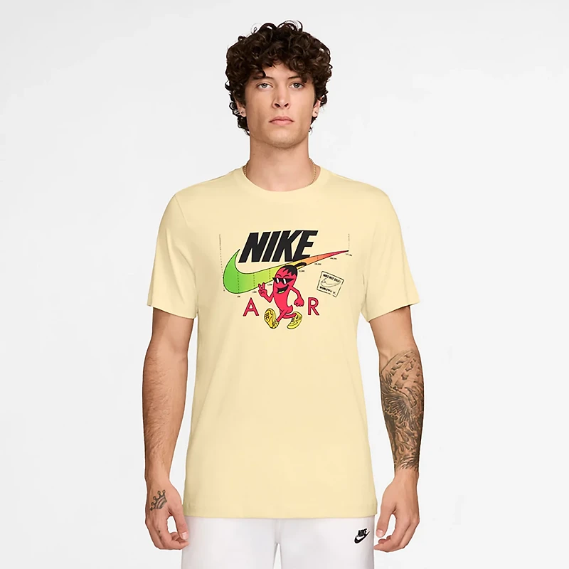 Nike Men's Sportswear OC MED Graphic T-shirt