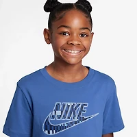 Nike Kids' Sportswear Club Futura T-shirt