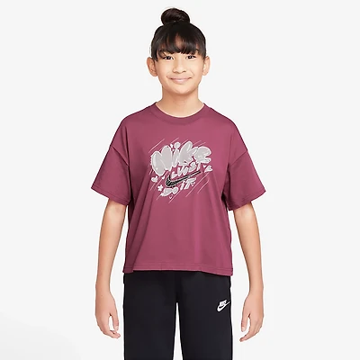 Nike Girls' Sportswear Essential Doodle 2 Graphic T-shirt