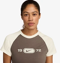 Nike Women's Sportswear Chill Knit T-shirt