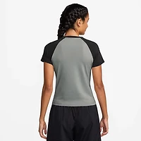 Nike Women's Sportswear Chill Knit T-shirt