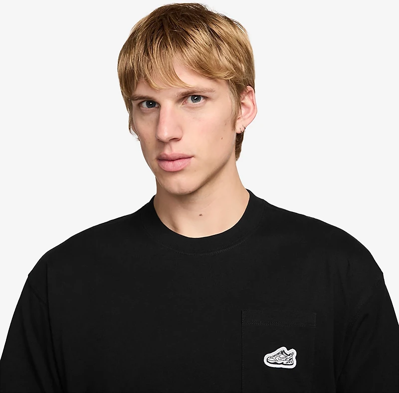 Nike Men's Sportswear ACCS PATCH T-shirt