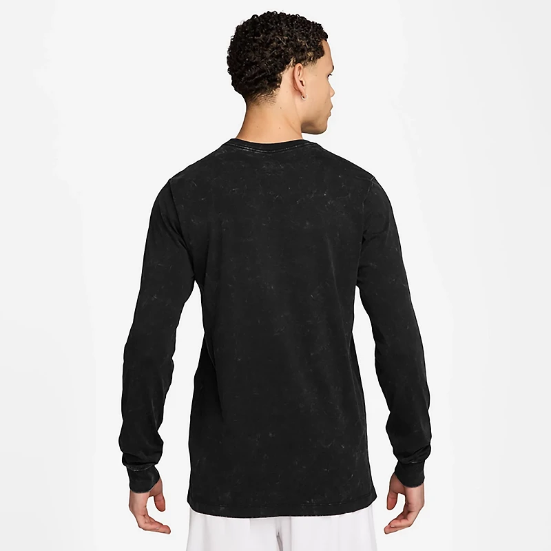 Nike Men's Long Sleeve Graphic T-shirt