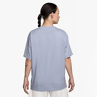 Jordan Women's Dri-FIT Graphic T-shirt