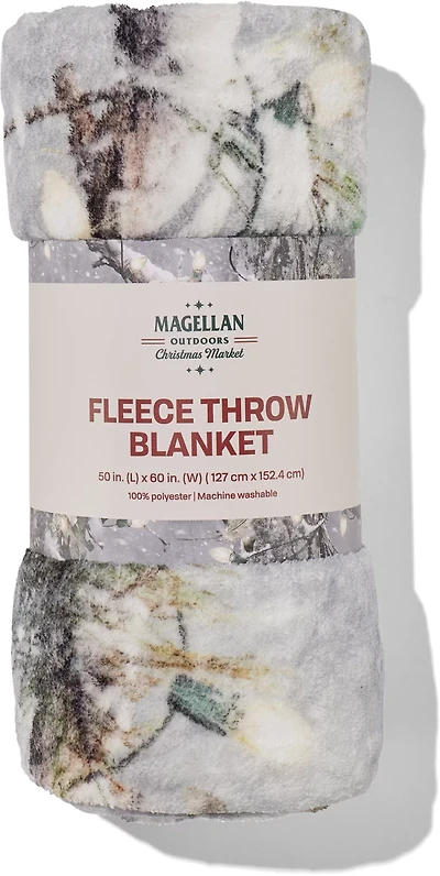 Magellan Outdoors Holiday Market 50 in x 60 in Patterned Fleece Throw Blanket